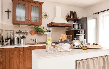 Spacious 4-Bedroom Villa in Zadar (Zemunik Donji)