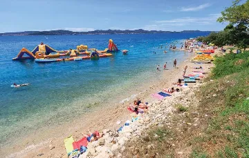 Spacious 4-Bedroom Villa in Zadar (Zemunik Donji)