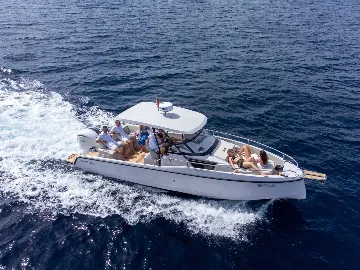 Spacious 4-Bedroom Villa in Zadar (Zemunik Donji)