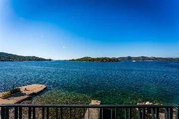 Heated Infinity Pool Seafront Villa in Zadar