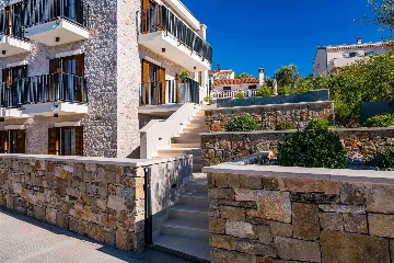 Heated Infinity Pool Seafront Villa in Zadar