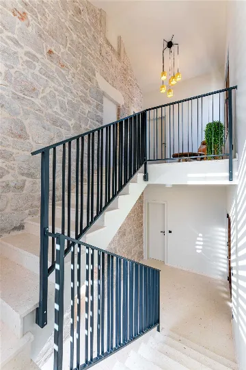 Heated Infinity Pool Seafront Villa in Zadar