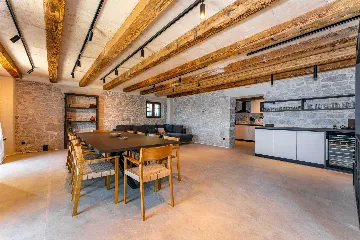 Heated Infinity Pool Seafront Villa in Zadar