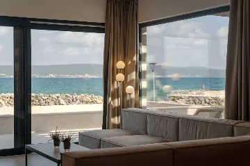 Seafront Villa in Dobropoljana, Otok Pašman