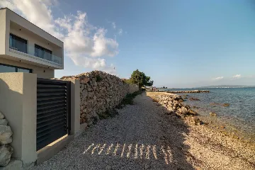Seafront Villa in Dobropoljana, Otok Pašman
