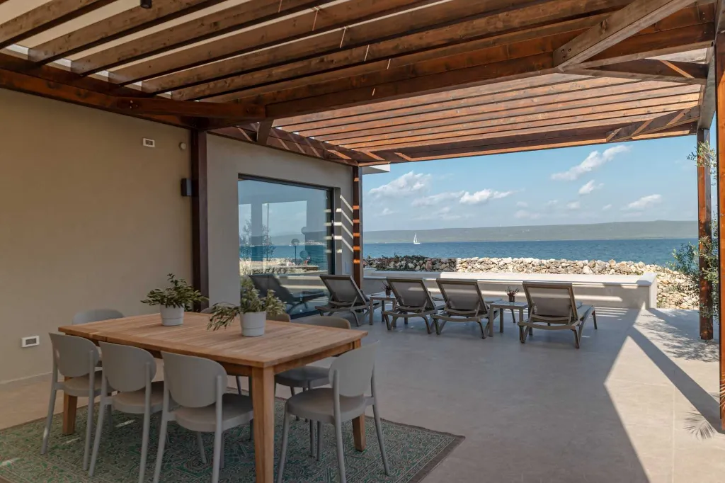 Seafront Villa in Dobropoljana, Otok Pašman