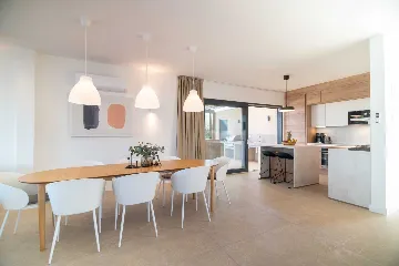 Seafront Villa in Dobropoljana, Otok Pašman