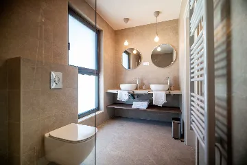 Seafront Villa in Dobropoljana, Otok Pašman