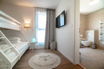 Seafront Villa in Dobropoljana, Otok Pašman