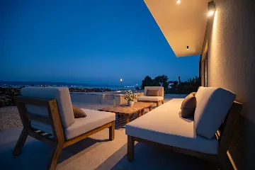 Seafront Villa in Dobropoljana, Otok Pašman