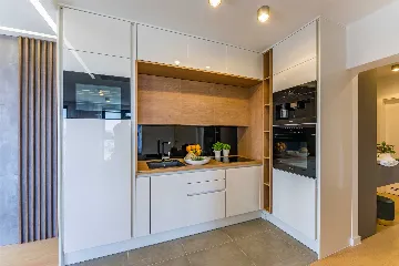 Air-Conditioned 2-Bedroom Apartment in Zadar