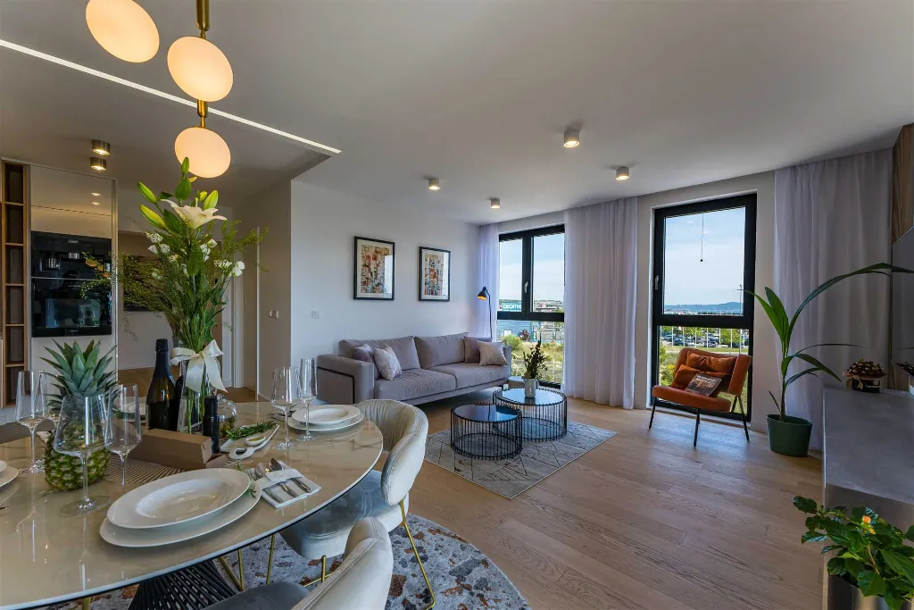 Air-Conditioned 2-Bedroom Apartment in Zadar