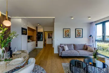 Air-Conditioned 2-Bedroom Apartment in Zadar