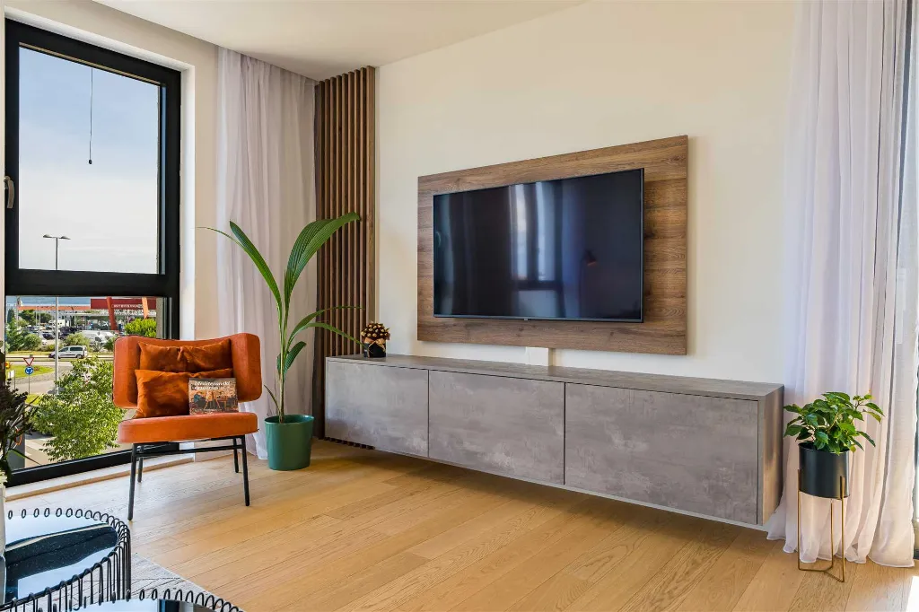 Air-Conditioned 2-Bedroom Apartment in Zadar