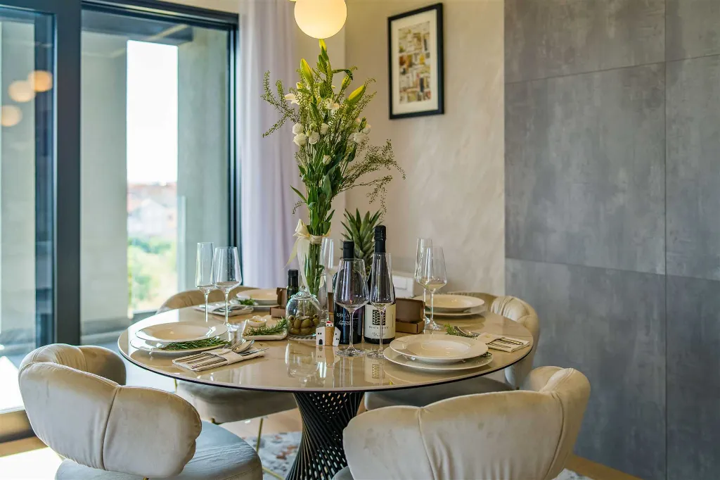 Air-Conditioned 2-Bedroom Apartment in Zadar