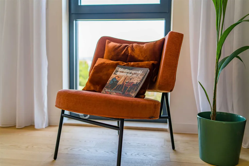 Air-Conditioned 2-Bedroom Apartment in Zadar