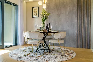 Air-Conditioned 2-Bedroom Apartment in Zadar