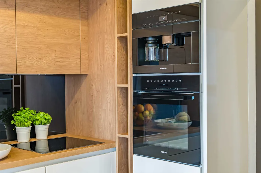 Air-Conditioned 2-Bedroom Apartment in Zadar