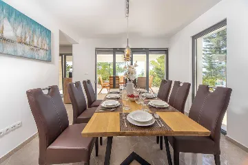 4-Bedroom Villa in Starigrad Paklenica for Up to 10