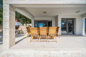 4-Bedroom Villa in Starigrad Paklenica for Up to 10