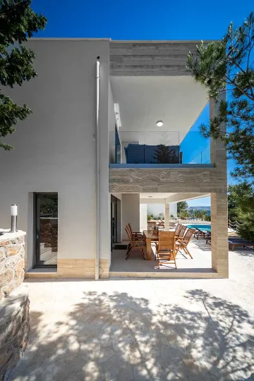 4-Bedroom Villa in Starigrad Paklenica for Up to 10
