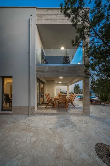 4-Bedroom Villa in Starigrad Paklenica for Up to 10