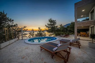 4-Bedroom Villa in Starigrad Paklenica for Up to 10