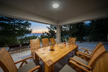 4-Bedroom Villa in Starigrad Paklenica for Up to 10