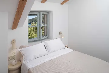 Stone Villa in Božava with Private Swimming Pool