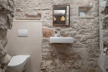 Stone Villa in Božava with Private Swimming Pool