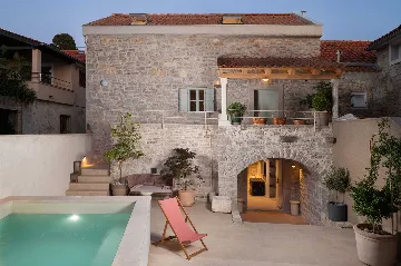 Stone Villa in Božava with Private Swimming Pool