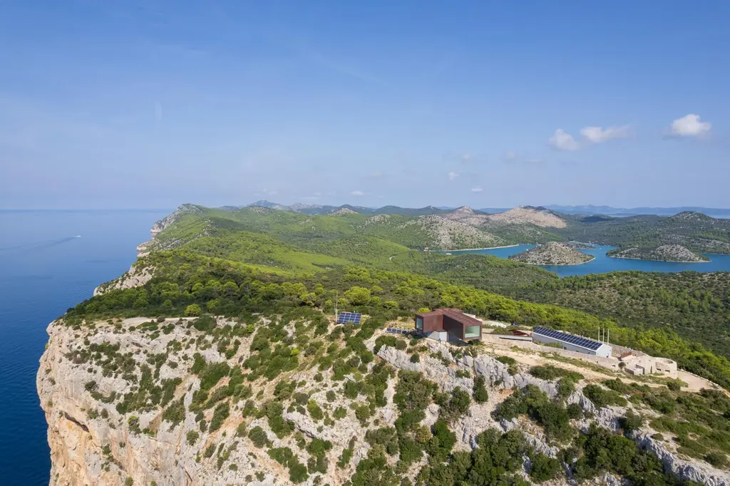 Stone Villa in Božava with Private Swimming Pool