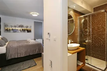 Central Zadar Apartment for 2 Guests by the Adriatic