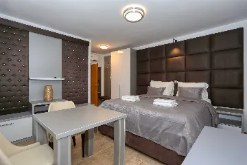 Central Zadar Apartment for 2 Guests by the Adriatic