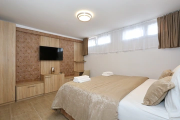 Zadar Studio for 2 Guests Near Adriatic Coast