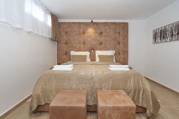 Zadar Studio for 2 Guests Near Adriatic Coast