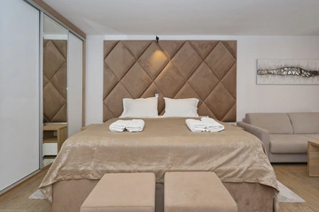 Studio Apartment in Zadar for Up to 2 Guests