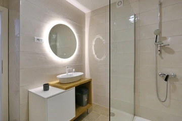 Studio Apartment Steps from the Adriatic in Zadar