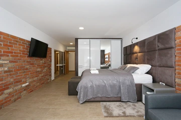 Studio Apartment Steps from the Adriatic in Zadar