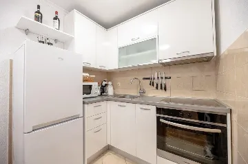 One-Bedroom Sea-View Villa in Kožino