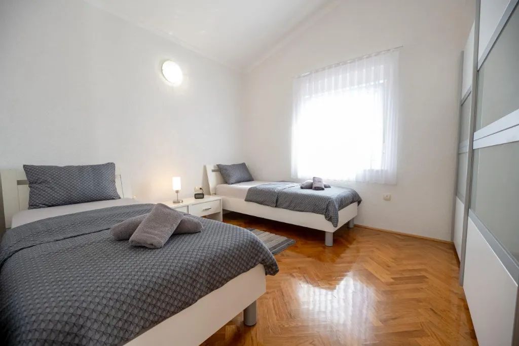 First-Floor Two-Bedroom Apartment in Kožino (Up to 5)