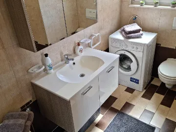 First-Floor Two-Bedroom Apartment in Kožino (Up to 5)