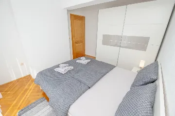 First-Floor Two-Bedroom Apartment in Kožino (Up to 5)