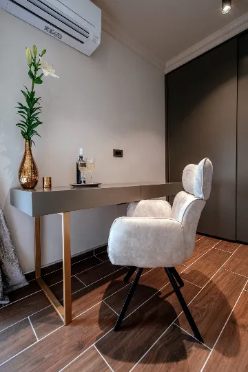 Double Room Apartment in Zadar for 2 Guests