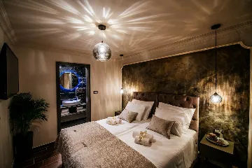 Double Room Apartment in Zadar for 2 Guests