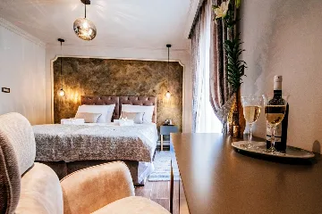 Double Room Apartment in Zadar for 2 Guests