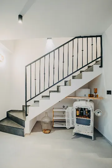 Apartment in Veli Iž for up to 6 guests