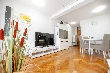 Two-Bedroom Apartment in Kožino for Up to 5