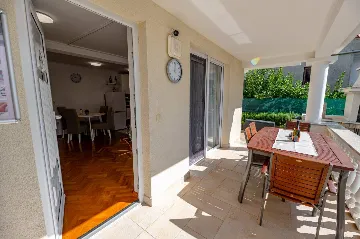 Two-Bedroom Apartment in Kožino for Up to 5