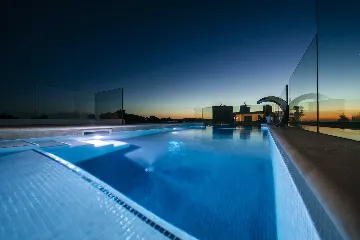 Penthouse Apartment in Sukošan for 6 Guests